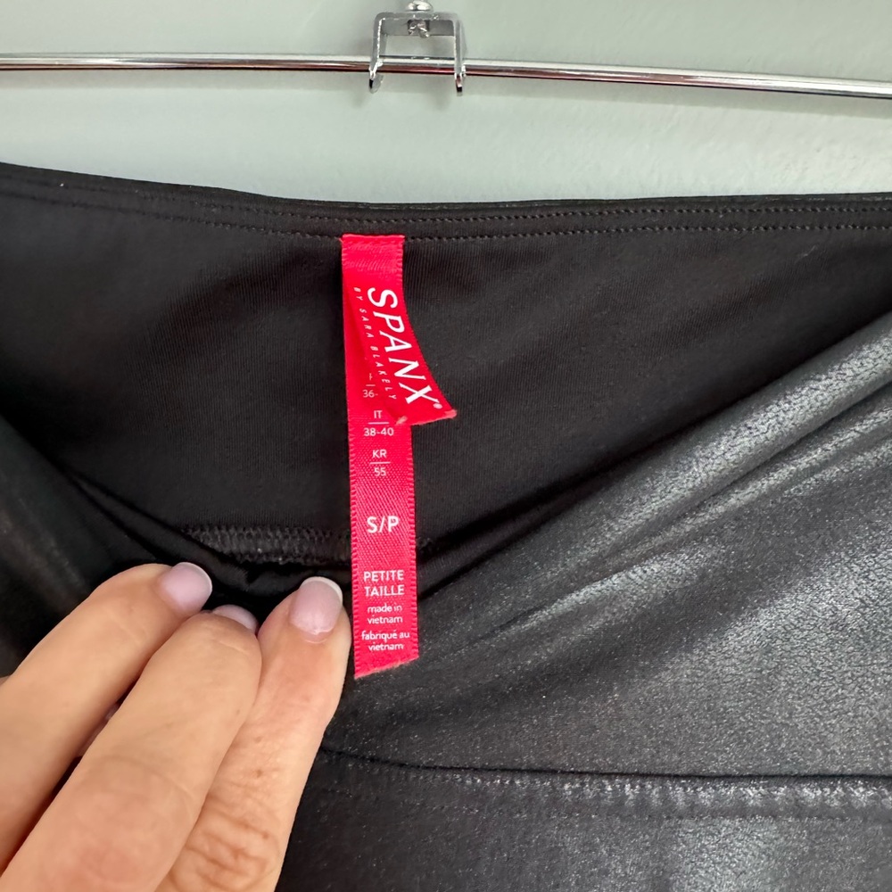 Spanx small shiny black leggings